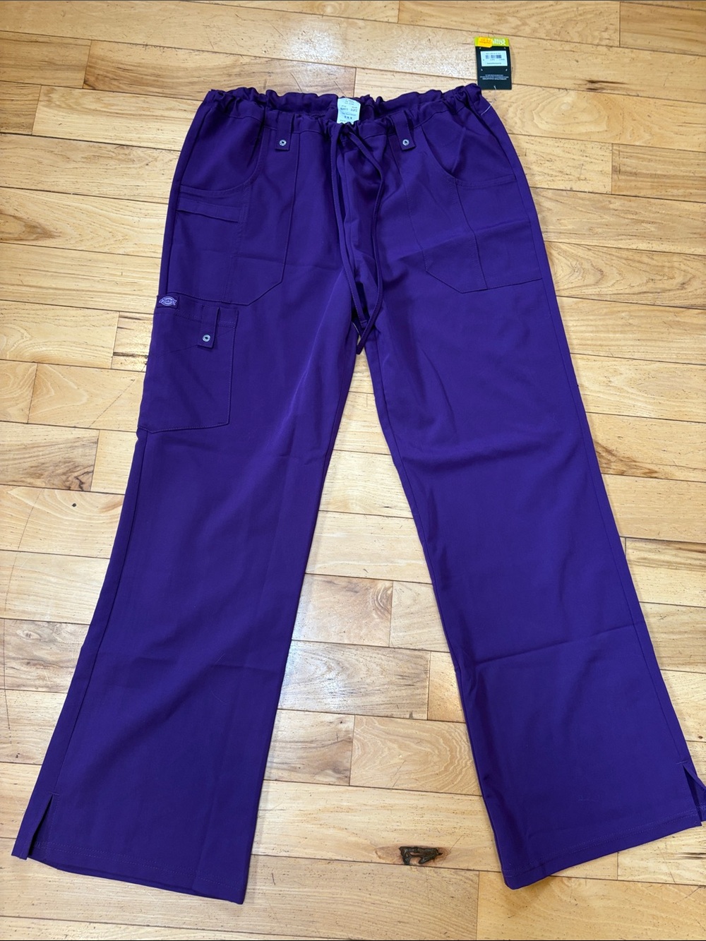 NWT Dickies Contemporary Purple Scrubs/Cargo Drawstring Pant (size medium)
